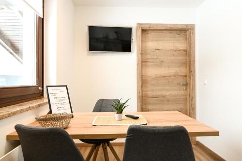 Apartment image 5