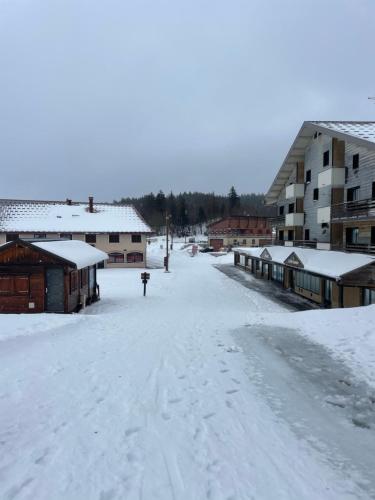 Surrounding environment, Villa Segny in Segny