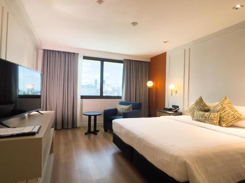 room detail thumbnail 1