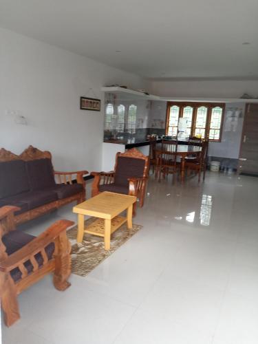 . Sai Trishuul home stay