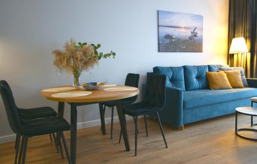 One-Bedroom Apartment image 10
