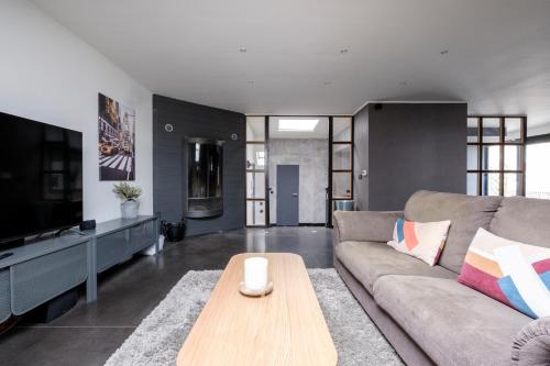 Beautiful penthouse with terrace Tour & Taxis, Brüssel (Foto 8)