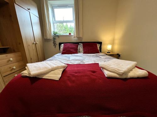 Spacious 2BR Flat with Sofa-Bed in Central Reading