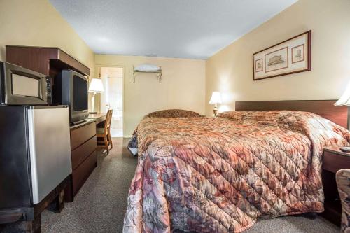 Rodeway Inn La Grande - image 7