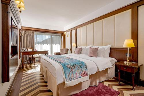2 twin beds