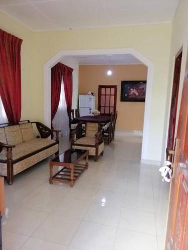 Shanthi Villa Home-stay