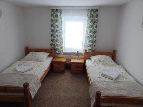 Standard Double Room with Shared Bathroom