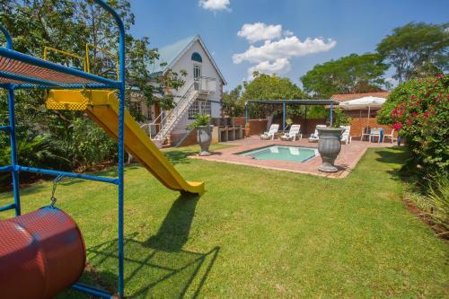 Swimming pool, The Villa Manor & Spa in Bela Bela
