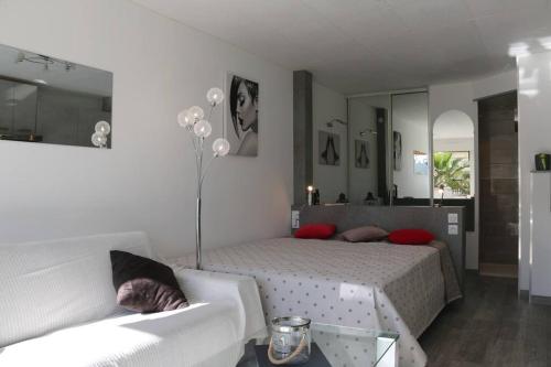 Studio 518, port Soleil au village naturiste