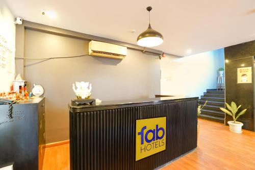 OYO Townhouse 053 Patrakar Puram Near Gomti Riverfront Park