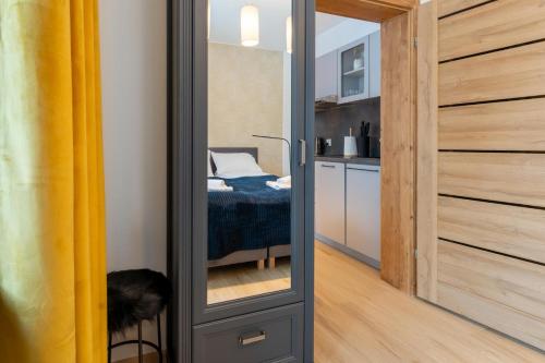 Apartament Reglowy Raj - z prywatnym parkingiem by SpaceApart, Szklarska Poręba (foto 3)