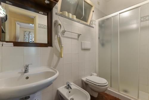Two-Bedroom Apartment (6 Adults) room in Residence Le Acacie