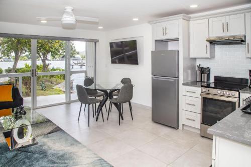 232A Lower Level, South Finger, Jolly Harbour, Jolly Harbour (foto 2)