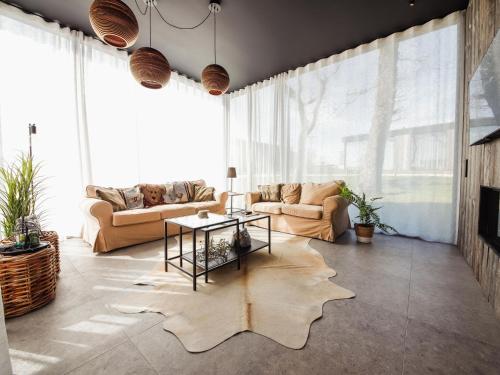 Holiday Home in Somme Leuze for 7 Person gîte à louer Heure