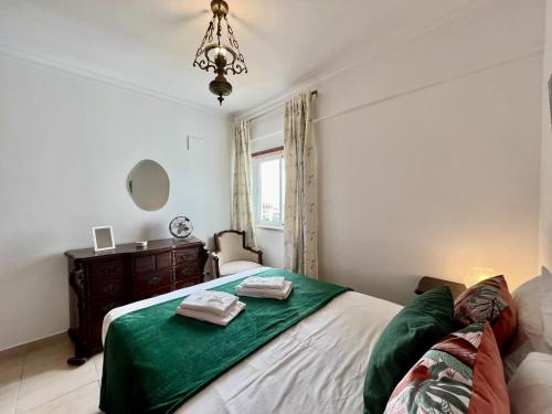 Albufeira Vintage Apartment 1 With Pool by Homing - image 3