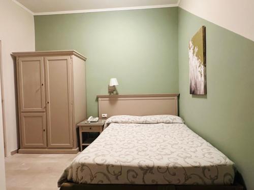 Small Double Room room in Hotel Bristol