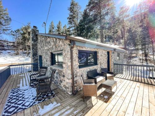River Rocks Retreat HOT TUB/FIRE PIT/MTN VIEWS in Cascade-Chipita Park, USA