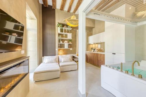 Konyha, Luxury Suite - Jacuzzi et Sauna in Arpajon