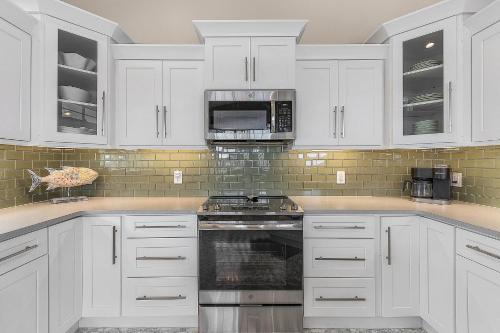 Villa Salty Shoreline Cape Coral - image 2