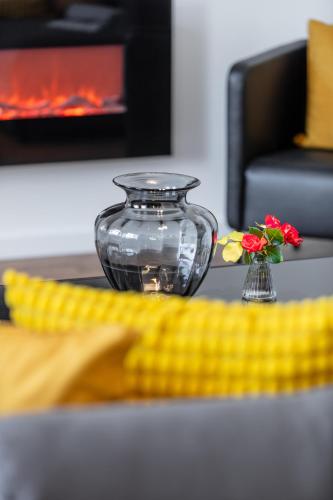 Létesítmények, Goethe Palais Suite Anna Amalia l 1-8P l Lift l Parkplatz in Aue