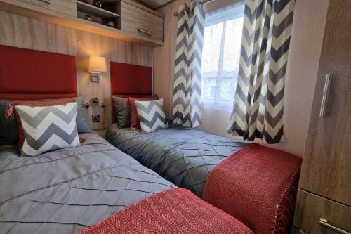 Contemporary home at Tarka Holiday Park Barnstaple