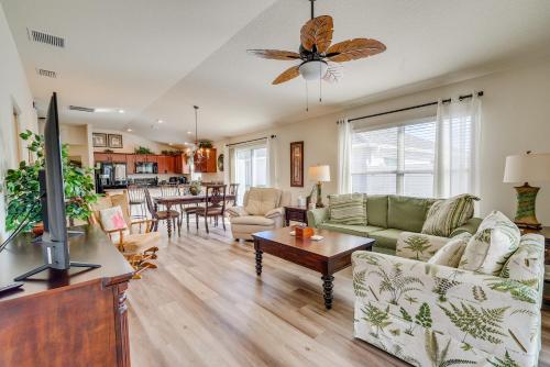 Beautiful Home in The Villages with Screened Lanai!