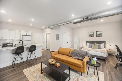 The Urban Oasis -brand New Corporate Apt Downtown in Grand Rapids, USA