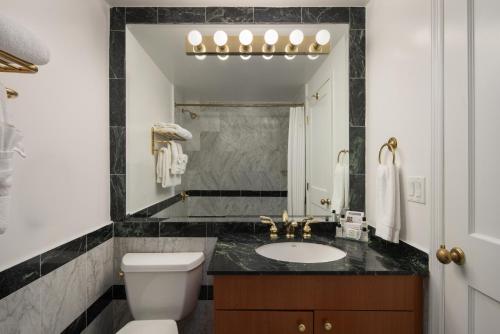 Metropolitan Suite image 8