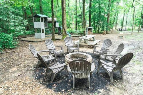 Tiny Home Cottage Near the Smokies #5 Fleur in Caton (TN)