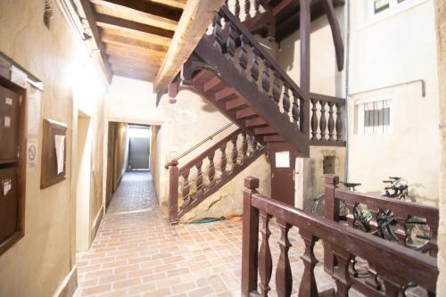 L'authentique Bressan in Bourg-en-Bresse