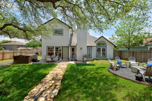 Crested Oak in Cedar Park, USA