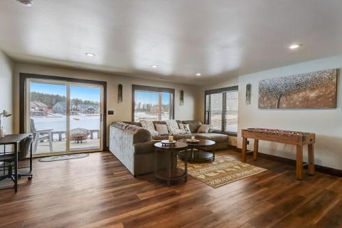 Castle Rock and Buckhorn Beach Lake Home in New Lisbon, USA