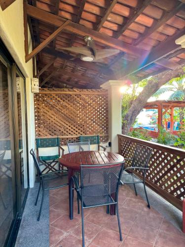 Peaceful Bliss Condo Inside A 6 Pool Complex