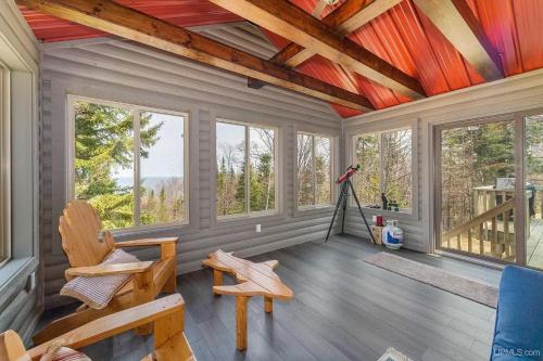Hidden Haven Seclusion On The Superior Shoreline in Newberry, Vereinigte Staaten von Amerika