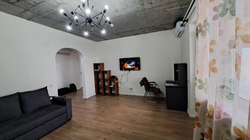 Erkindik boulevard 64B