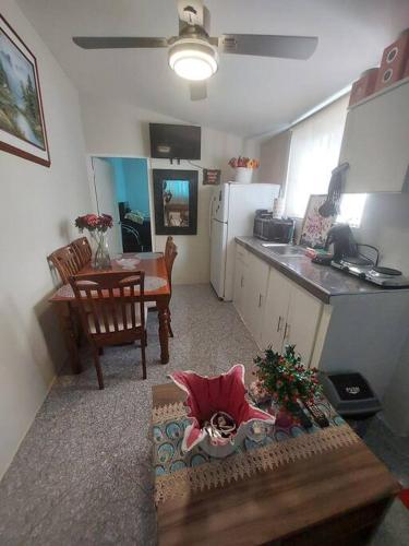 Kjøkken, cozy central apartment in the city in Salina