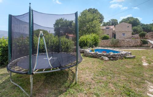 Spēļu laukums, Villa Brkic with large private pool and playground in Osoje