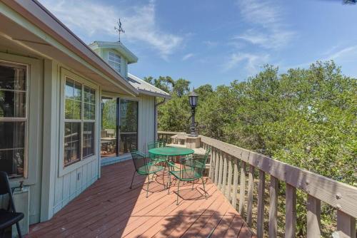 Lake Hm Hideaway - Boat Rental! in Canyon Lake, USA