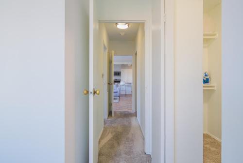 Luxury 2 Bedroom 2 Bathroom Residence Great View, Los Angeles (photo 10)