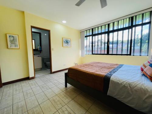 Deluxe Double Room with Shower image 3