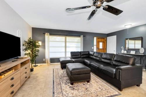 Dog Friendly Home 3 miles to Silver Springs in Ocala, USA