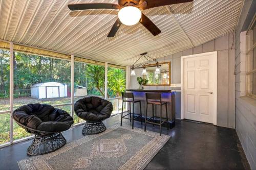 Dog Friendly Home 3 miles to Silver Springs in Ocala, USA