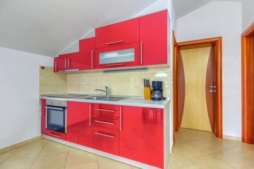 Apartment in Pirovac with sea view, terrace, air conditioning, WiFi (4925-1), Pirovac (fotografie 8)