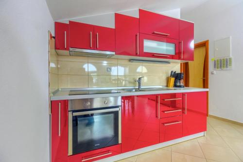 Apartment in Pirovac with sea view, terrace, air conditioning, WiFi (4925-1), Pirovac (fotografie 9)
