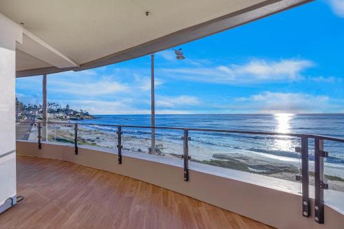 Escape to Neptune in San Diego, USA