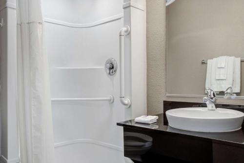 Quad room, deluxe