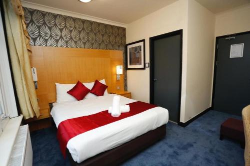 Acorn Lodge Hotel Gatwick & Parking