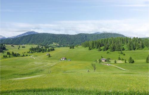  Awesome Apartment In Unknown With Wifi And 2 Bedrooms in Graun