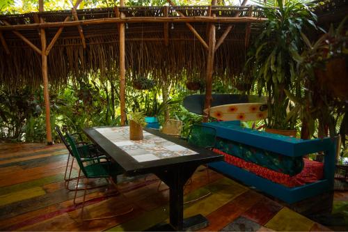 บริการและสิ่งอำนวยความสะดวก, Hermosa Nests Industrial loft in ปลายา แอร์โมซา