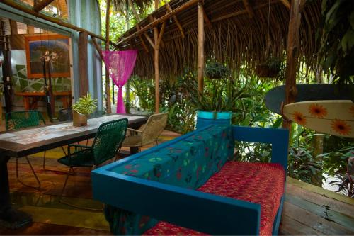 สวน, Hermosa Nests Industrial loft in ปลายา แอร์โมซา